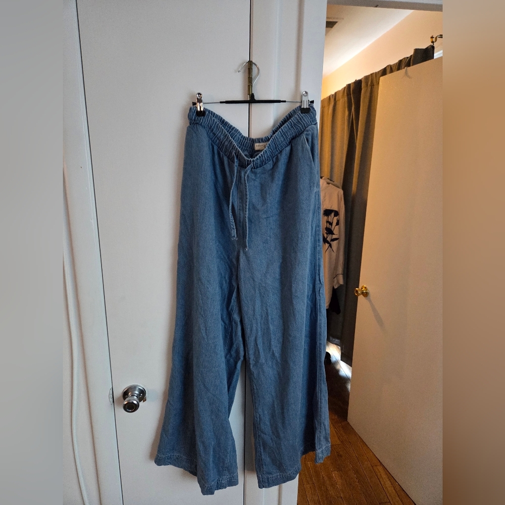 Gorgeous Wide Leg Jeans With Comfy Elastic Waist